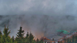 Panorama Jižní svahy, Hotel, Nástup