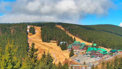 Panorama Jižní svahy, Hotel, Nástup