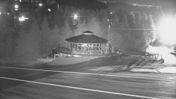 Panorama Jižní svahy, Hotel, Nástup