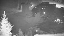 Panorama Jižní svahy, Hotel, Nástup