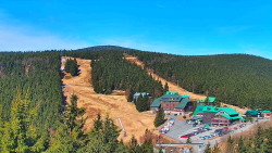 Panorama Jižní svahy, Hotel, Nástup