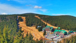 Panorama Jižní svahy, Hotel, Nástup