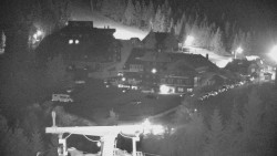 Panorama Jižní svahy, Hotel, Nástup