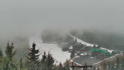 Panorama Jižní svahy, Hotel, Nástup