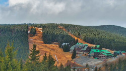 Panorama Jižní svahy, Hotel, Nástup