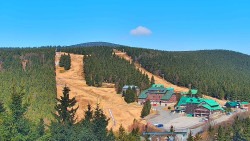 Panorama Jižní svahy, Hotel, Nástup