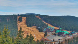 Panorama Jižní svahy, Hotel, Nástup