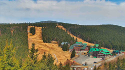 Panorama Jižní svahy, Hotel, Nástup