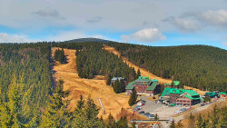 Panorama Jižní svahy, Hotel, Nástup