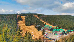 Panorama Jižní svahy, Hotel, Nástup