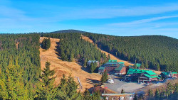 Panorama Jižní svahy, Hotel, Nástup