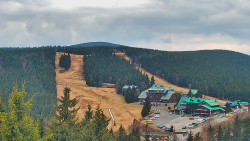 Panorama Jižní svahy, Hotel, Nástup