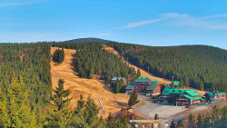 Panorama Jižní svahy, Hotel, Nástup