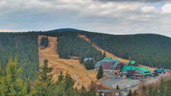Panorama Jižní svahy, Hotel, Nástup