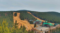 Panorama Jižní svahy, Hotel, Nástup