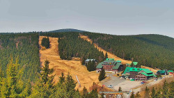 Panorama Jižní svahy, Hotel, Nástup
