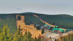 Panorama Jižní svahy, Hotel, Nástup