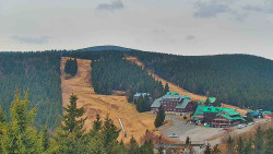 Panorama Jižní svahy, Hotel, Nástup