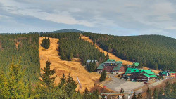 Panorama Jižní svahy, Hotel, Nástup