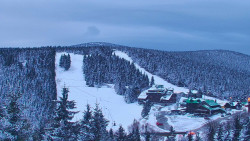 Panorama Jižní svahy, Hotel, Nástup