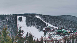 Panorama Jižní svahy, Hotel, Nástup