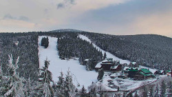 Panorama Jižní svahy, Hotel, Nástup