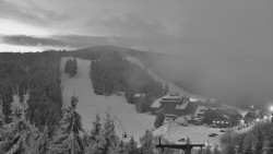 Panorama Jižní svahy, Hotel, Nástup