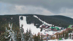 Panorama Jižní svahy, Hotel, Nástup