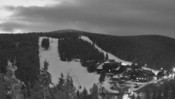 Panorama Jižní svahy, Hotel, Nástup