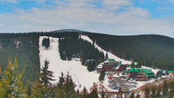 Panorama Jižní svahy, Hotel, Nástup