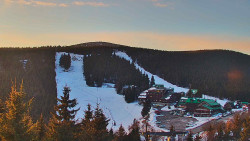 Panorama Jižní svahy, Hotel, Nástup
