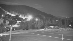 Panorama Jižní svahy, Hotel, Nástup