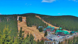 Panorama Jižní svahy, Hotel, Nástup