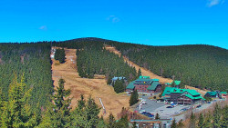 Panorama Jižní svahy, Hotel, Nástup