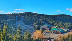 Panorama Jižní svahy, Hotel, Nástup