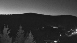 Panorama Jižní svahy, Hotel, Nástup