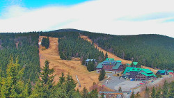 Panorama Jižní svahy, Hotel, Nástup