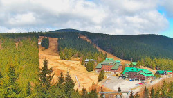 Panorama Jižní svahy, Hotel, Nástup