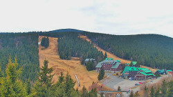 Panorama Jižní svahy, Hotel, Nástup