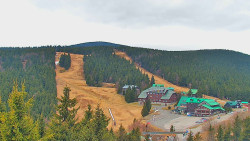 Panorama Jižní svahy, Hotel, Nástup