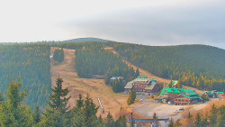 Panorama Jižní svahy, Hotel, Nástup