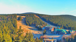 Panorama Jižní svahy, Hotel, Nástup