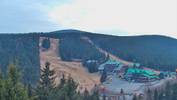 Panorama Jižní svahy, Hotel, Nástup