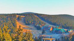 Panorama Jižní svahy, Hotel, Nástup