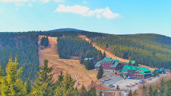 Panorama Jižní svahy, Hotel, Nástup