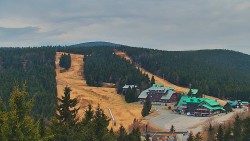 Panorama Jižní svahy, Hotel, Nástup