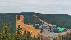 Panorama Jižní svahy, Hotel, Nástup