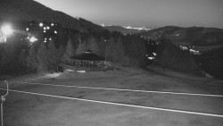 Panorama Jižní svahy, Hotel, Nástup
