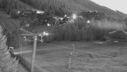 Panorama Jižní svahy, Hotel, Nástup