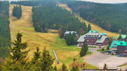 Panorama Jižní svahy, Hotel, Nástup
